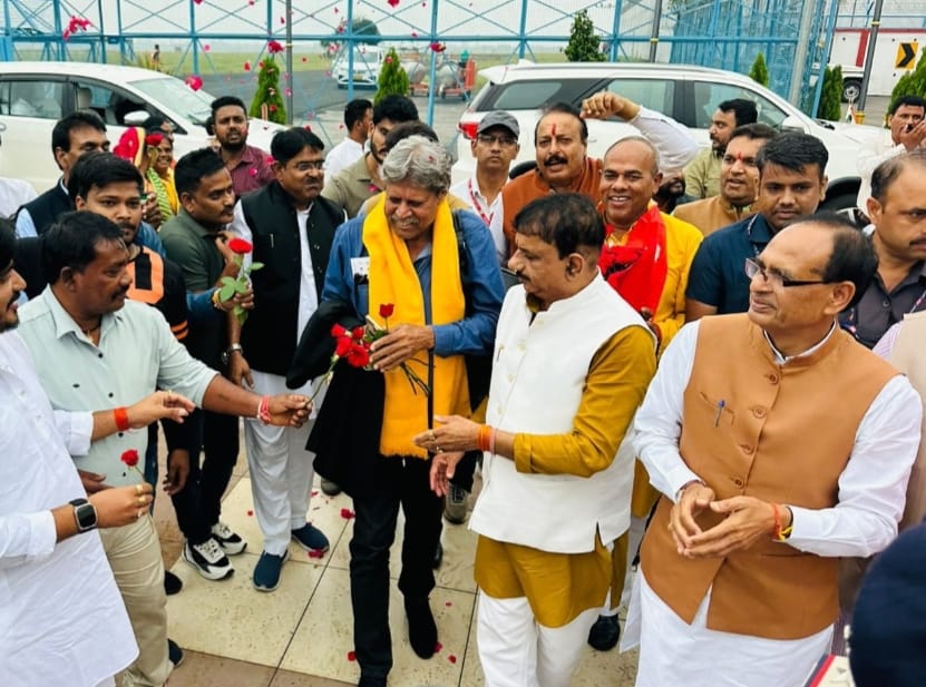 WhatsApp Image 2025-11-02 at 7.25.42 PM (1)